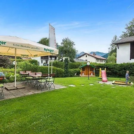 Zum Hirschhaus