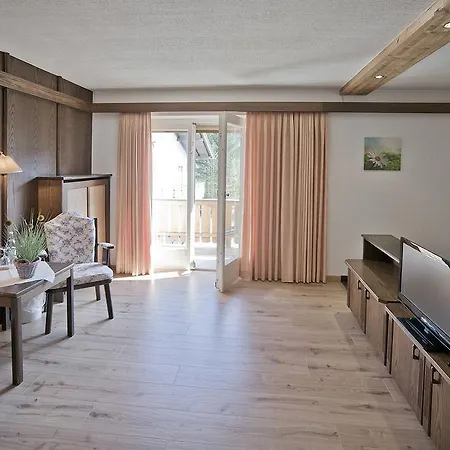 Hotel Zum Hirschhaus 3*