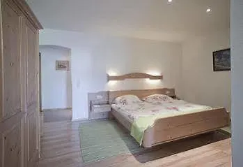 Hotel Zum Hirschhaus 3*
